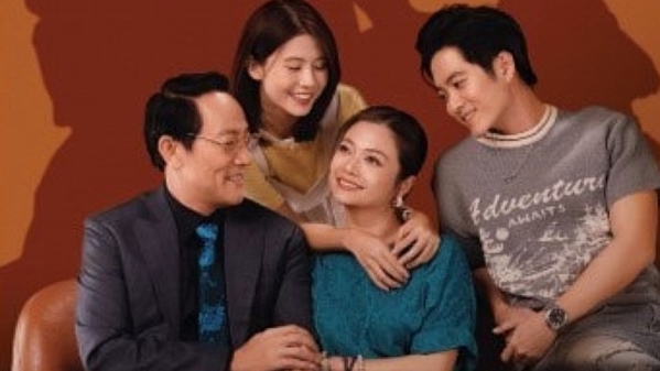 Đời sống gia đình công chức sau sáp nhập lên phim