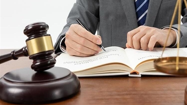 Bàn về ngôn ngữ pháp quy