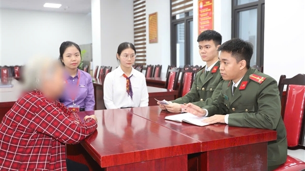 Kịp thời ngăn người dân chuyển 450 triệu đồng cho đối tượng lừa đảo