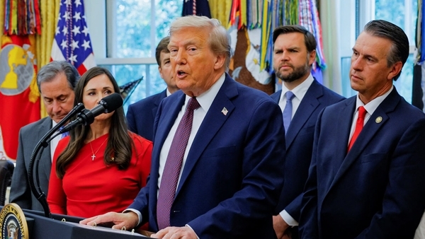 Tổng thống Trump cảnh báo tấn công bất kỳ quốc gia nào buôn bán ma túy vào Mỹ