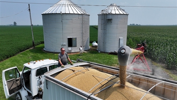 Mỹ công bố gói viện trợ 12 tỷ USD hỗ trợ nông dân bị ảnh hưởng bởi thuế quan