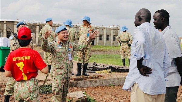 Việc gì có lợi cho người dân châu Phi thì tôi quyết tâm làm