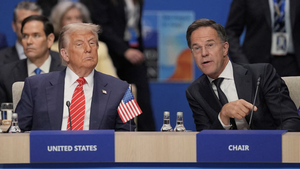 Nghị sĩ Mỹ đệ trình dự luật kêu gọi Washington rời NATO