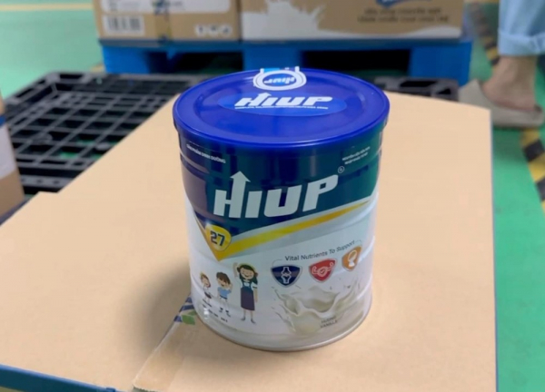 sữa hiup giả.jpeg -0