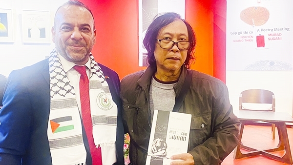 Murad Sudani - Tiếng thơ quật khởi của dân tộc Paletstin