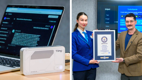 Máy tính nhỏ nhất thế giới -0