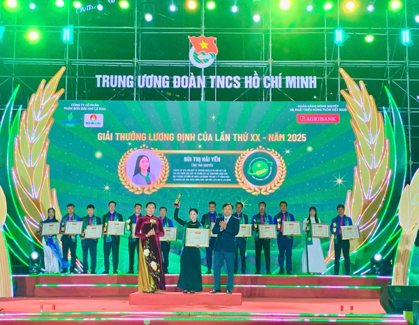 30 nhà nông trẻ xuất sắc được nhận giải Lương Định Của -0