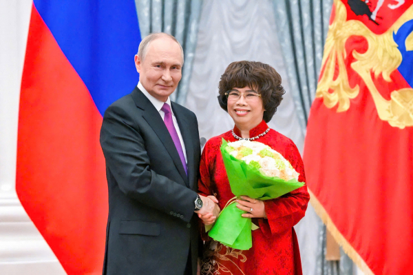 Anh hùng Lao động Thái Hương: “Hạnh phúc nhất là đã mang lại lợi ích thiết thực cho cộng đồng” -0