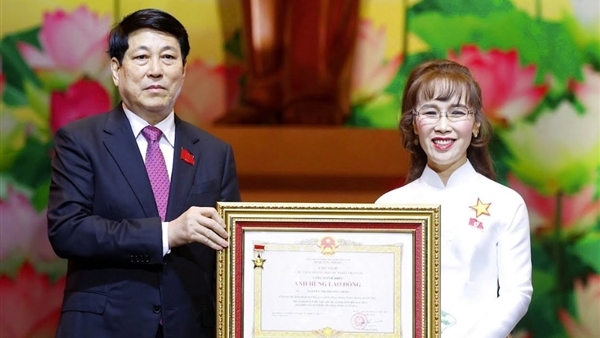 Chủ tịch HĐQT Vietjet Air vinh dự đón nhận danh hiệu Anh hùng Lao động
