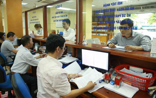 nguoi-nop-thue.jpg -0