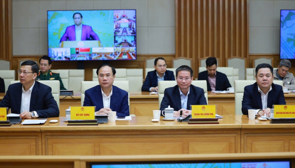 Thủ tướng: Phấn đấu đến ngày 15/1/2026 hoàn thành toàn bộ 