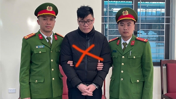 Lợi dụng lòng tin của khách hàng, nhân viên ngân hàng chiếm đoạt 600 triệu đồng