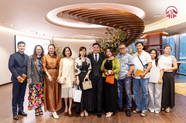 AIA Việt Nam giới thiệu chiến lược đặc quyền khách hàng cao cấp AIA Elite -0