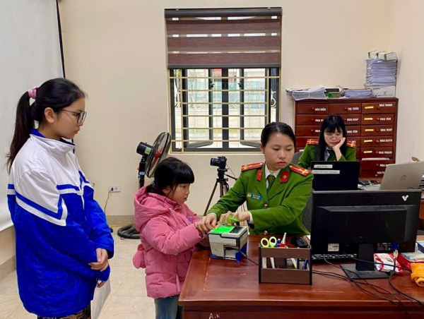 Công an Thanh Hóa duy trì thông suốt hoạt động phục vụ nhân dân trước, trong và sau lễ -0
