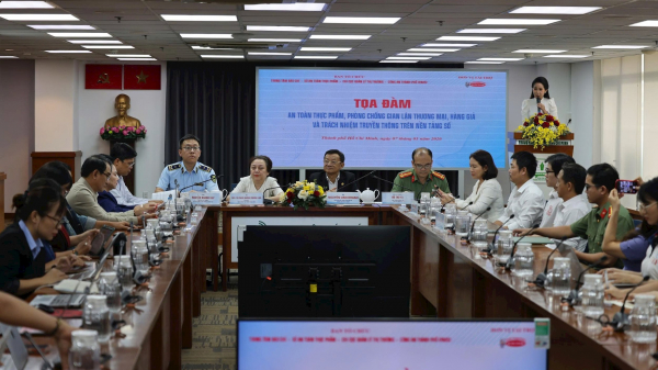 Tăng cường tuyên truyền về an toàn thực phẩm và chống hàng giả dịp cận Tết -0