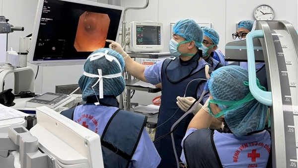 Phát hiện sớm ung thư phổi nhờ nội soi siêu âm phế quản (EBUS)