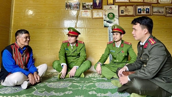 Giữ vững an ninh trật tự vùng cao biên giới