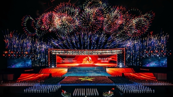 Tiết lộ nhiều kỷ lục đặc biệt của chương trình nghệ thuật “Dưới lá cờ vẻ vang của Đảng”