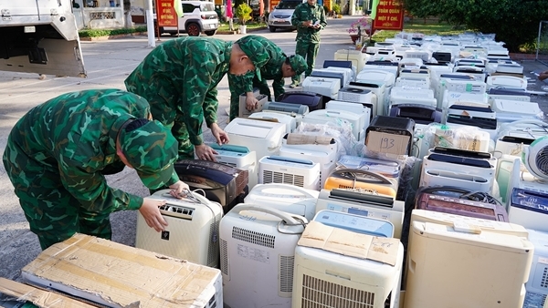 Bắt giữ số lượng lớn máy lọc không khí và máy lạnh không rõ nguồn gốc xuất xứ