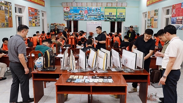 Triệt phá băng nhóm lừa đảo hơn 300 tỷ đồng tại Campuchia