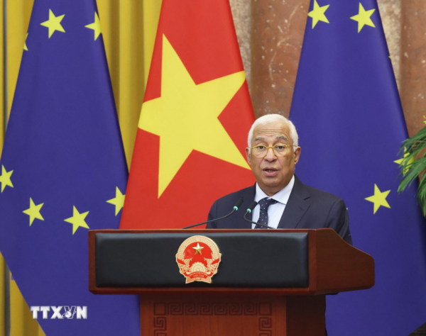 Chủ tịch Hội đồng châu Âu rời Hà Nội, kết thúc chuyến thăm chính thức Việt Nam -0