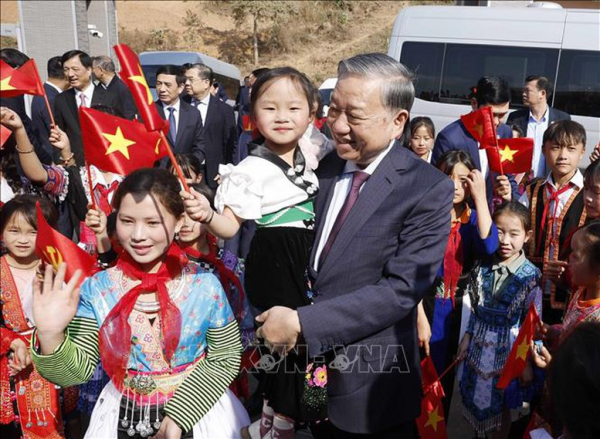 Tổng Bí thư Tô Lâm dự lễ khánh thành trường phổ thông nội trú liên cấp tại Điện Biên -0