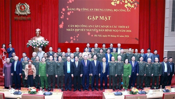 Khơi dậy ý chí, khát vọng, hành động quyết liệt thực hiện thắng lợi mục tiêu Đại hội Đảng XIV