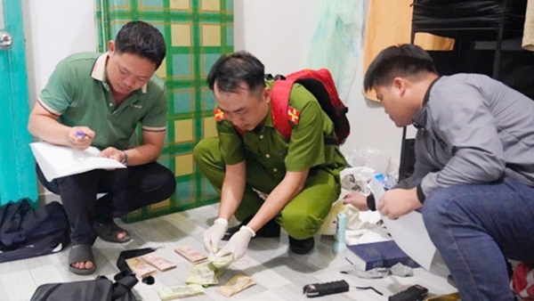 Tấn công, trấn áp tội phạm, đảm bảo cho nhân dân vui xuân, đón Tết