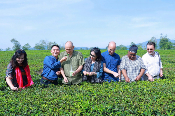 Những mùa Tết Việt trong cảm nhân của các đại sứ -0