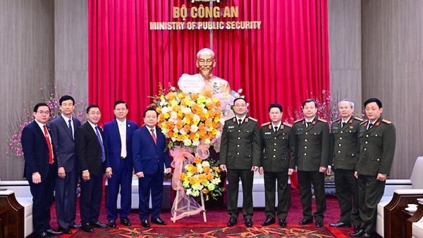 Thứ trưởng Phạm Thế Tùng tiếp đoàn Hội thánh Tin lành Việt Nam (miền Bắc)