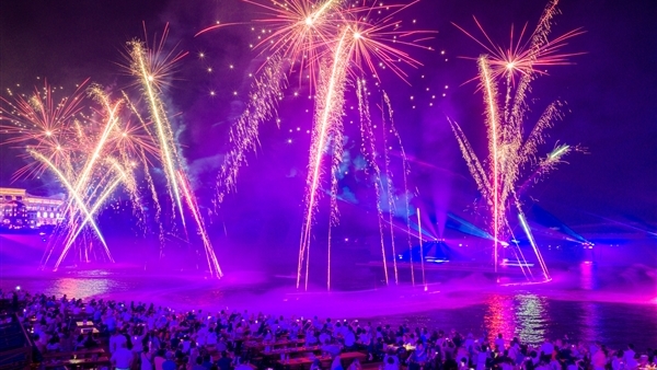 Từ đỉnh cao Fansipan đến Đảo Ngọc Phú Quốc: Một kỳ nghỉ Tết lịch sử của ngành du lịch Việt