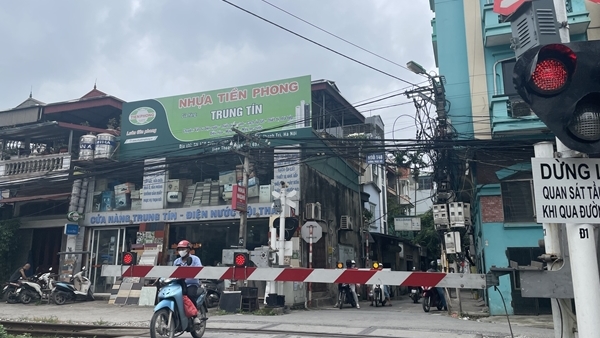 Tai nạn giao thông đường sắt: "Lỗ hổng" từ ý thức người tham gia giao thông