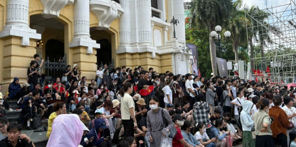 “Concert” sôi động, sân khấu thiếu chỗ cho trẻ em -1