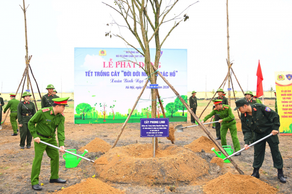 Khai giảng khóa huấn luyện cho gần 17 nghìn chiến sĩ mới tại Bộ Tư lệnh Cảnh sát cơ động -2