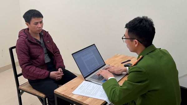 Vạch rõ thủ đoạn đường dây sản xuất thực phẩm chức năng giả Herbitech