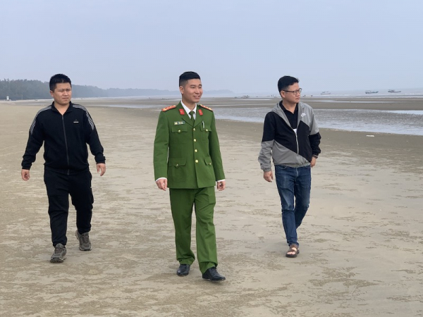 Chặn tội phạm xuất nhập cảnh trên biển&nbsp; -1