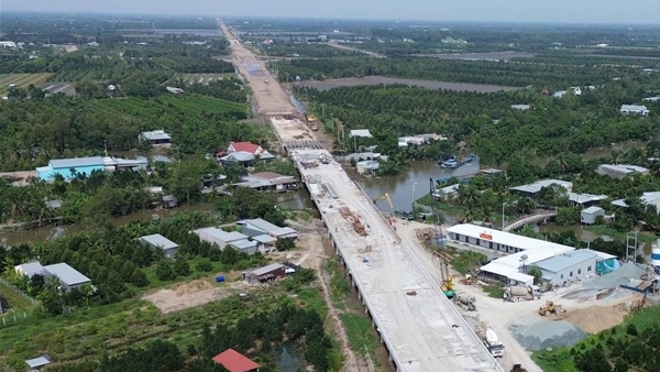 Đồng bằng sông Cửu Long đẩy nhanh tiến độ các dự án hạ tầng, giao thông
