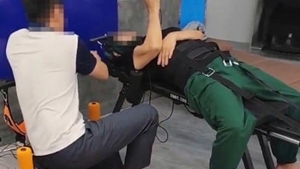 Cơn sốt máy kéo giãn cột sống:  Mua hy vọng, rước rủi ro