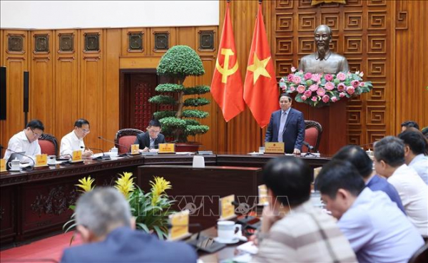 Thủ tướng: Đáp ứng đủ nhu cầu năng lượng, xăng dầu cho sản xuất, kinh doanh và tiêu dùng -0