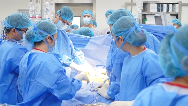 6 người hồi sinh sự sống nhờ tạng hiến của người đàn ông trẻ