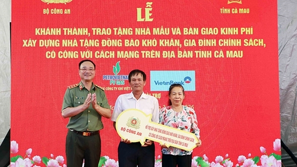 Công an nhân dân và 500 mái ấm nơi cực Nam Tổ quốc