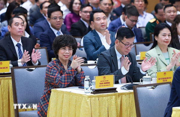 Thủ tướng chủ trì hội nghị về tăng trưởng hai con số và tri ân doanh nghiệp -0