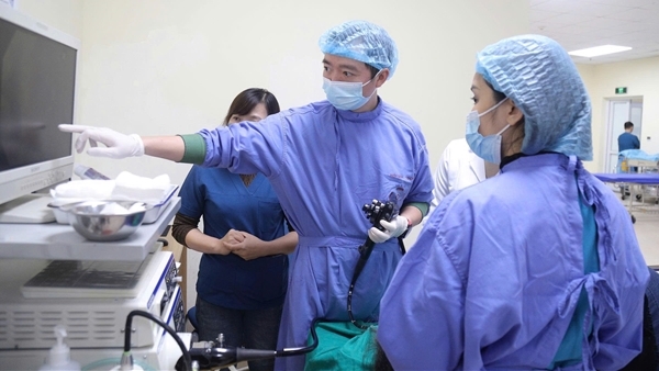 Nhiều người mắc ung thư thực quản, cảnh báo thói quen nghiện rượu và thuốc lá