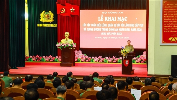 Nâng cao chất lượng công tác điều lệnh, quân sự, võ thuật trong Công an nhân dân