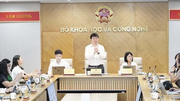 Kiến tạo hành lang pháp lý cho Internet vệ tinh, AI và khai thác hiệu quả tài nguyên số