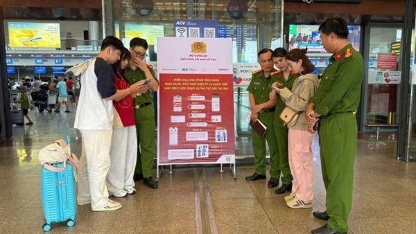 Siết chặt an ninh cửa ngõ hàng không Đà Nẵng, không để tội phạm có... “đất sống”