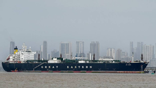 Nhiều nước bàn kế phi quân sự để mở lại eo biển Hormuz