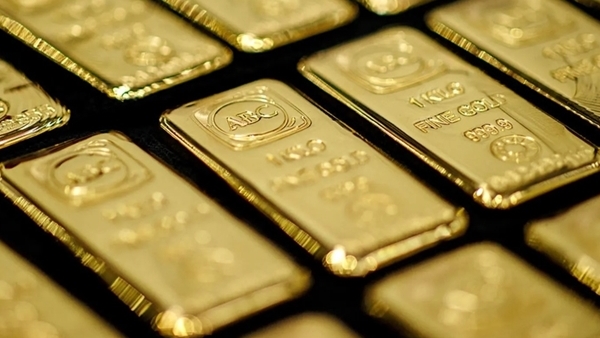 Giá vàng, bạc giảm nhanh