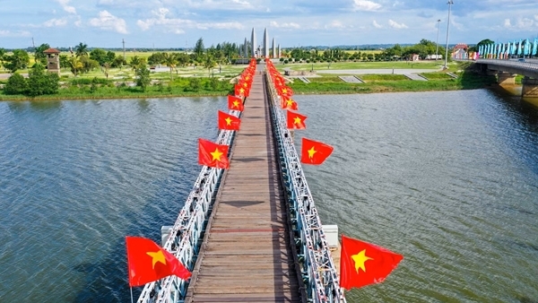 Lễ hội Vì hòa bình từ ký ức đến tương lai bên Đôi bờ Hiền Lương-Bến Hải