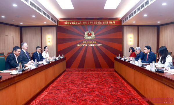 TK3 tiếp Tập đoàn Asia Group -0